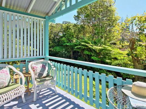 Cottage 3 Hyams Beach Seaside Cottages - Surfers Gold Coast 2