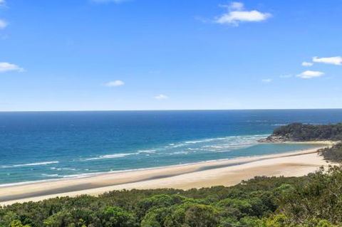 Tramican Street House - Surfers Gold Coast 1