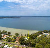 Four Loralyn on the water St. Georges Basin 4pm Check Out Sundays - Surfers Gold Coast