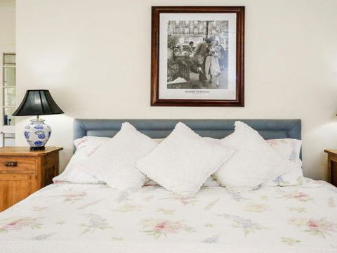 LAVENDER COTTAGE Alpine Southern Highlands 4pm Check Out Sundays - Surfers Gold Coast 3