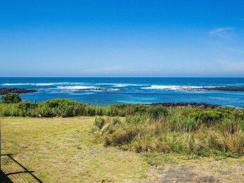 WYTONIA 1 - Surfers Gold Coast 1