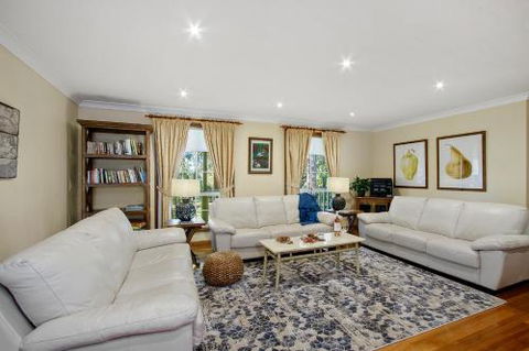Hilldo Lovely Mountainside Accommodation - Surfers Gold Coast 4