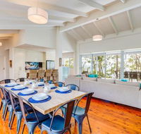Harlequin Beach House 4pm Check Out Sundays - Surfers Gold Coast