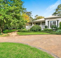 Mirrabooka Burrawang beautiful home  3 acres of gardens in the Southern Highlands - Surfers Gold Coast