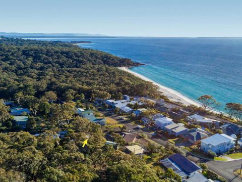 Sea Point At Hyams Beach 4pm Check Out Sundays - Surfers Gold Coast 6