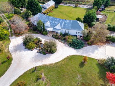 Wembley House Southern Highlands With 4pm Check Out Sunday - Surfers Gold Coast 1