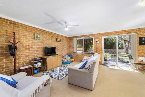 6 Of 12 To 14 Crisallen Street Port Macquarie - Surfers Gold Coast 6
