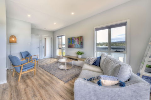 Archella 2 - Beautifully Appointed, Close To Golf Course & Play Ground - Surfers Gold Coast 4