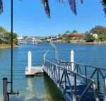 April 19 4 Bedroom Home on Canal with Pool Pontoon Aircon  WiFi - Surfers Gold Coast