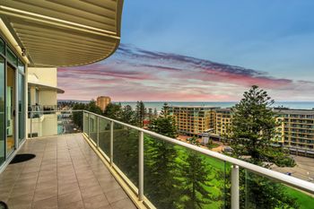 Penthouse Liberty Towers - Surfers Gold Coast 0