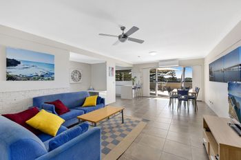 Lakeshore Apartment 3 - Surfers Gold Coast 6