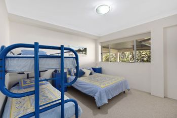 Lakeshore Apartment 3 - Surfers Gold Coast 4