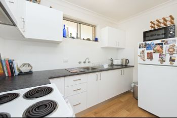 Comfy Convenience In Centennial Park - Surfers Gold Coast 3