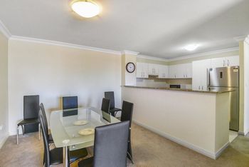Sorrento Apartment 401 - Surfers Gold Coast 6