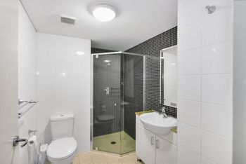 Sorrento Apartment 401 - Surfers Gold Coast 4