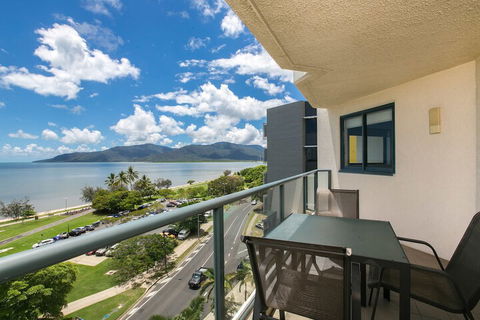 Cairns Oceanview At 181 The Esplanade 34 - Surfers Gold Coast 6