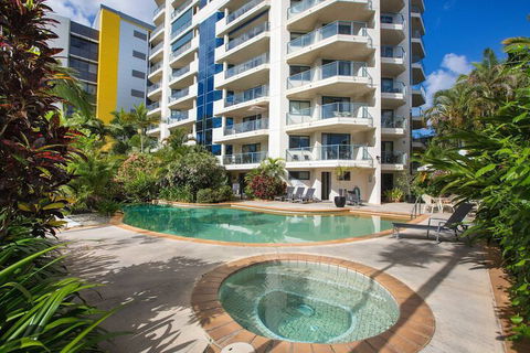 Cairns Oceanview At 181 The Esplanade 34 - Surfers Gold Coast 1
