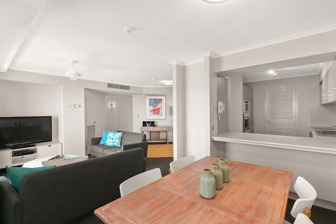 Cairns Oceanview At 181 The Esplanade 34 - Surfers Gold Coast 4