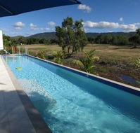 SoCal Swim Out 2 Bedroom Apartment - Surfers Gold Coast