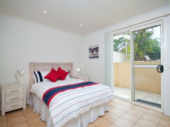 Calypso 156 Bagnall Beach Road - Surfers Gold Coast 3