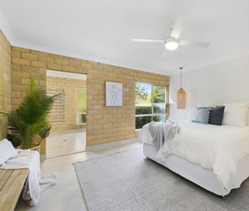 BEACHSIDE HIDEAWAY BONNY HILLS - Surfers Gold Coast 1