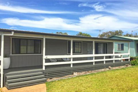 The Relax Shack At Culburra Beach Sleeps 7 - Surfers Gold Coast 0