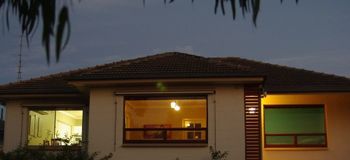 Port Lincoln Holiday Houses - Surfers Gold Coast 3