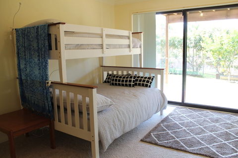 Luxury At Tallawang Malua Bay - Surfers Gold Coast 0