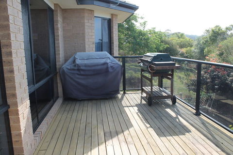 Luxury At Tallawang Malua Bay - Surfers Gold Coast 2