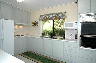 Ambience Holiday Apartments - Surfers Gold Coast 3