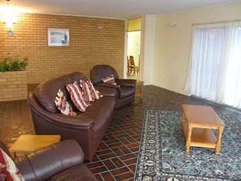 Ambience Holiday Apartments - Surfers Gold Coast 5