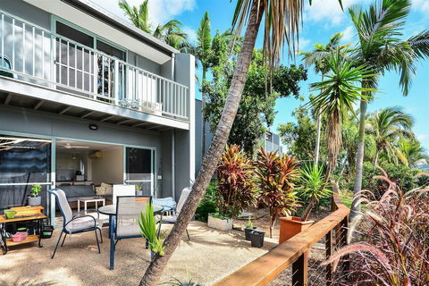 Sunset Waters Apartments - Surfers Gold Coast 0