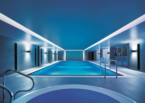 Shangri-La Hotel, Sydney - Surfers Gold Coast 1