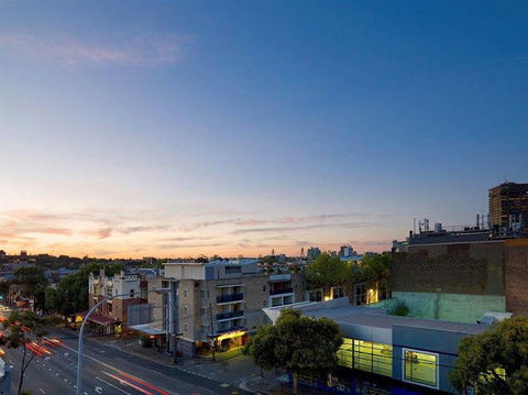 Y Hotel City South - Surfers Gold Coast 3