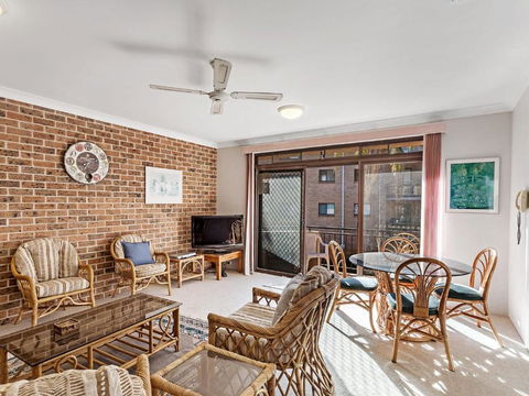 Kurranulla, Unit 5/15 Weatherly Close - Surfers Gold Coast 2