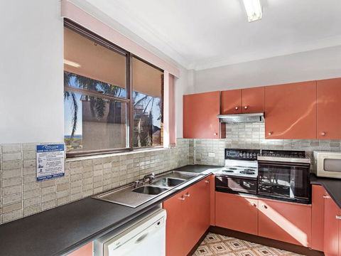 Kurranulla, Unit 5/15 Weatherly Close - Surfers Gold Coast 1
