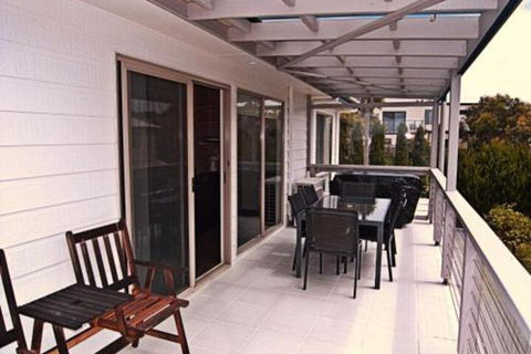 Valkei - Surfers Gold Coast 4