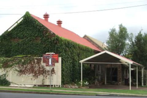 Apartments On The Park Glen Innes - Surfers Gold Coast 1