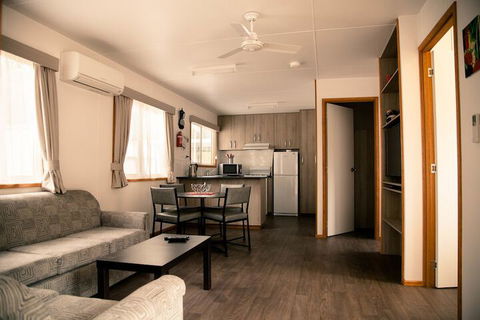 Mt Buffalo Caravan Park - Surfers Gold Coast 5