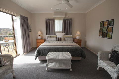 Batemans Bay Manor - Surfers Gold Coast 5