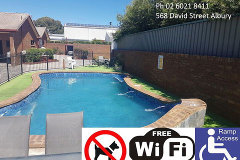 Fountain Court Motor Inn Albury - Surfers Gold Coast 1