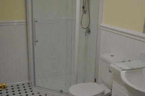 Roslyn House B & B - Surfers Gold Coast 0