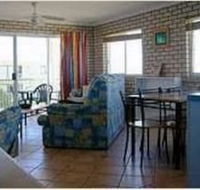 Whitecaps Holiday Apartments - Surfers Gold Coast
