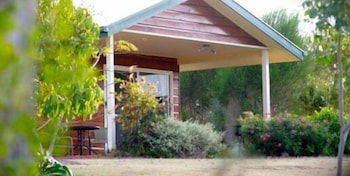 Amamoor Homestead B&B And Country Cottages - Surfers Gold Coast 0