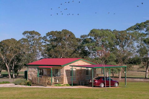 Carolynnes Cottages - Surfers Gold Coast 4