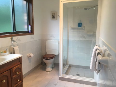 Bed & Breakfast At Kiama - Surfers Gold Coast 5