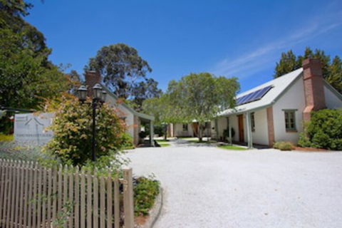 Tanunda Cottages - Surfers Gold Coast 0