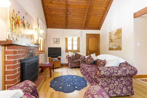 Tanunda Cottages - Surfers Gold Coast 7