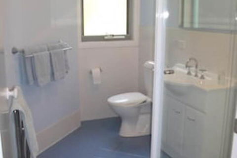 Lakeshore Lodge - Surfers Gold Coast 3