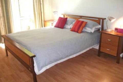 Lakeshore Lodge - Surfers Gold Coast 5